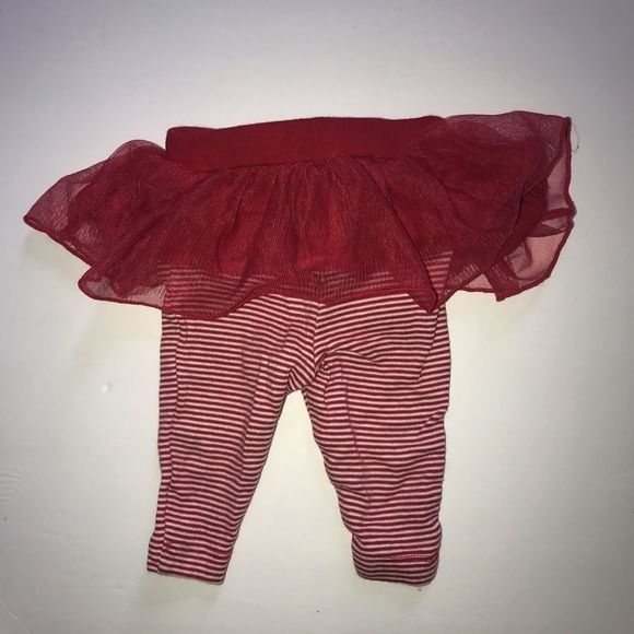Newborn Valentine’s Day outfit red white hearts stripes tutu pants love baby - Picture 9 of 9